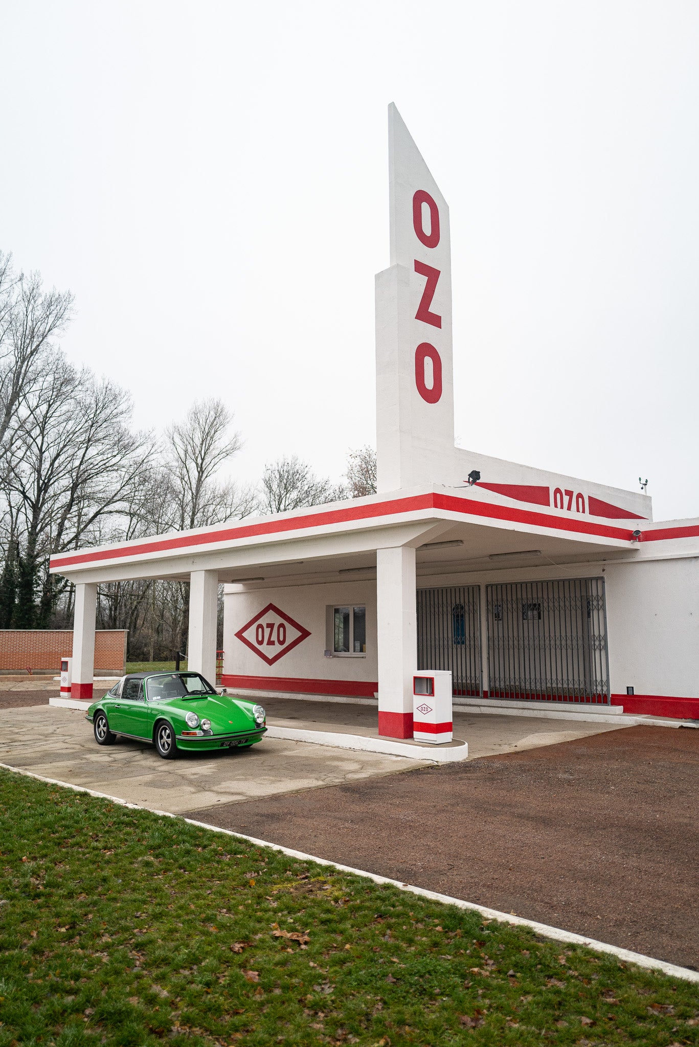 SOLD - Porsche 911 2.4L E Targa 1972 "OIL KLAPPE"