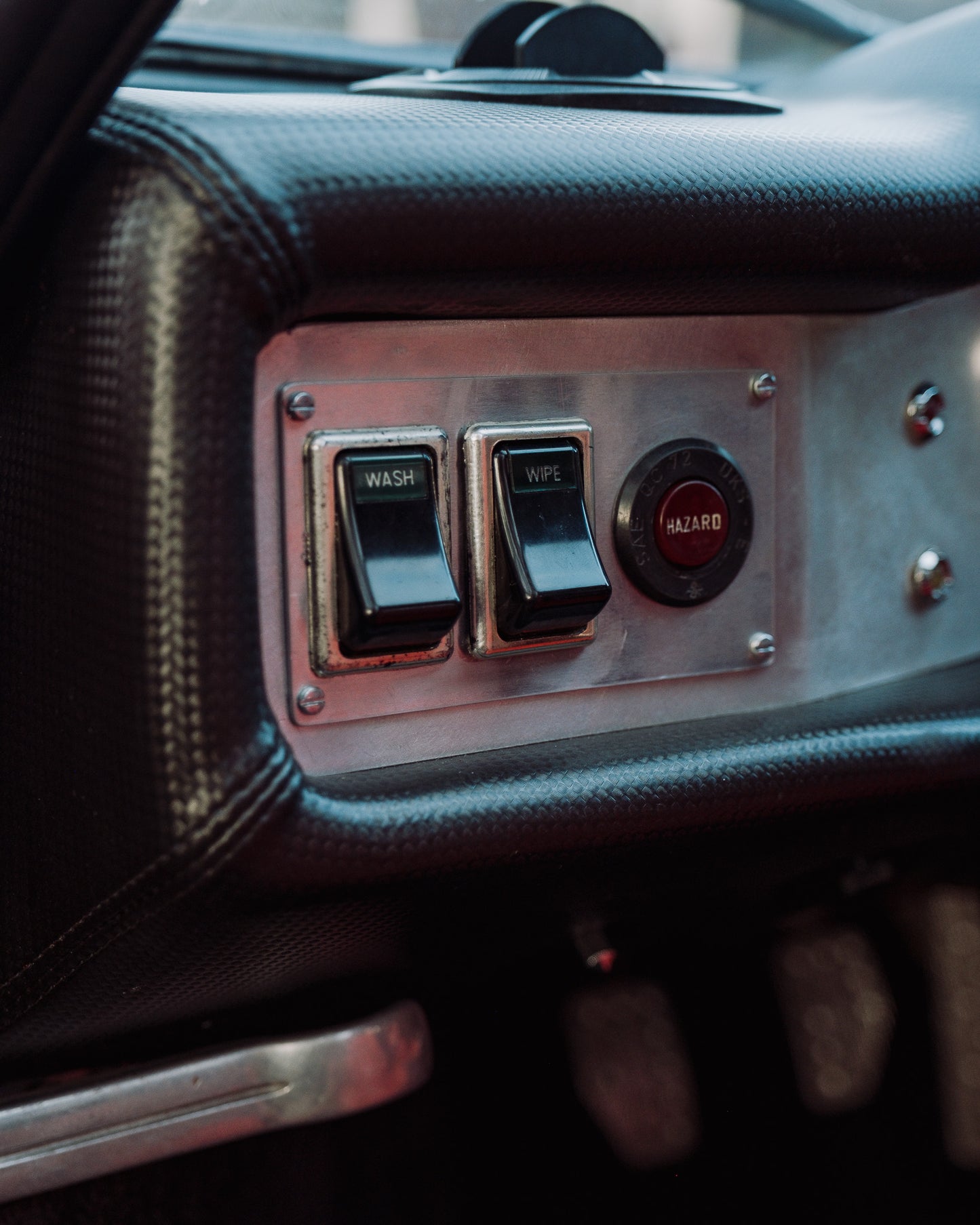 SOLD - 1973 De Tomaso Pantera